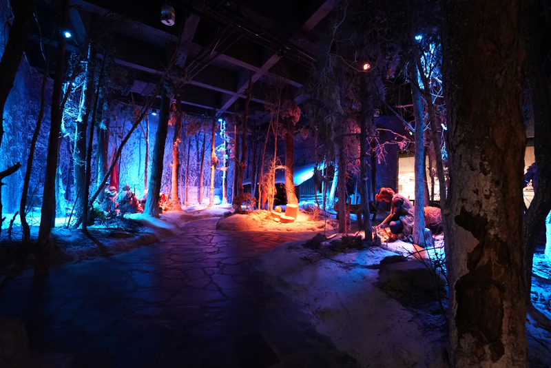 浴血奋战 艰苦卓绝